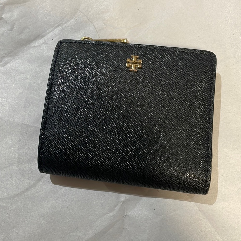 Compact wallet